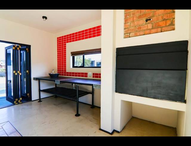 4 BEDROOM HOUSE FOR SALE IN COPPERLEAF ESTATE